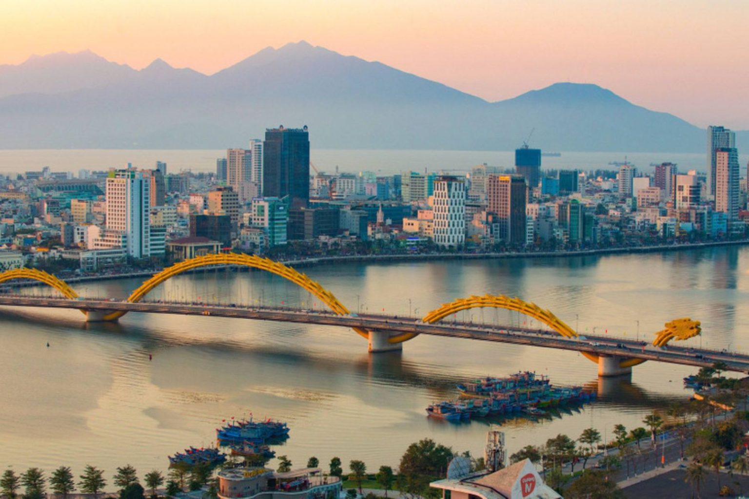 Vietnam Discovery Tour